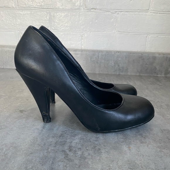 Spring heels *free in bundle - Picture 5 of 6